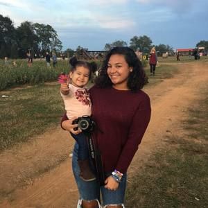 Meet your Posher, Denise